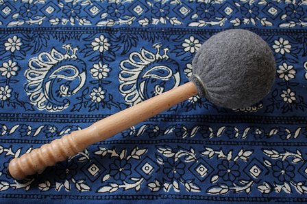 Professional mallet G for singing bowls